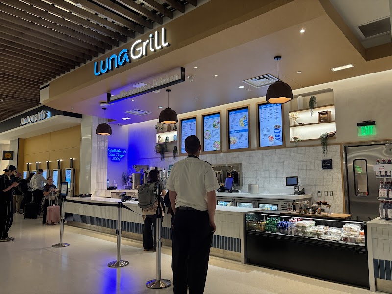 Photo of Luna Grill