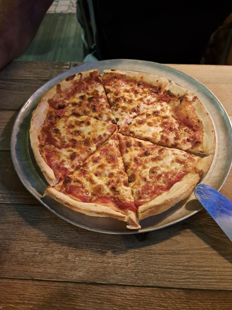 Apollo Pizza photo 3