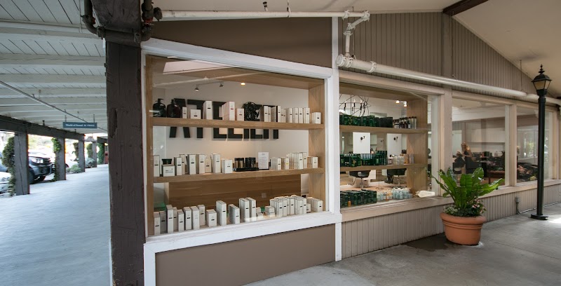 D&O Salon photo 3