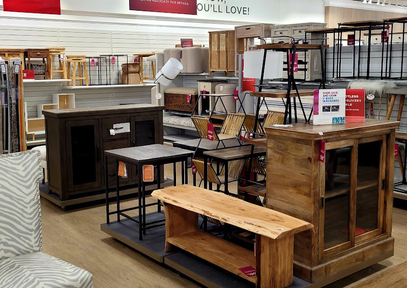 HomeGoods photo 3