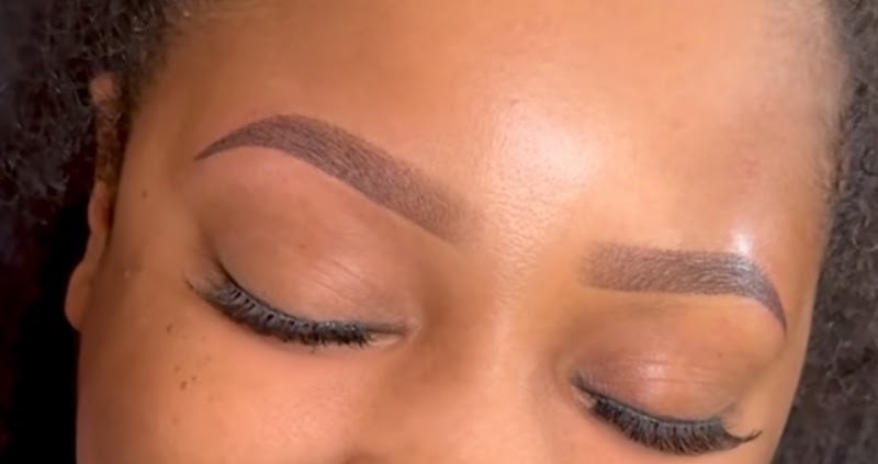 Brow Decor photo 5