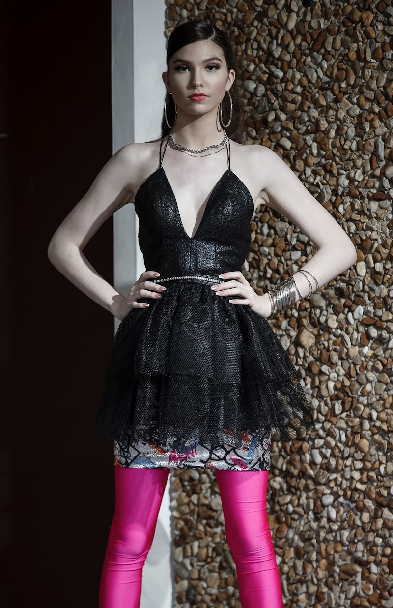 Jinay Ralph Makeup & Hair photo 5
