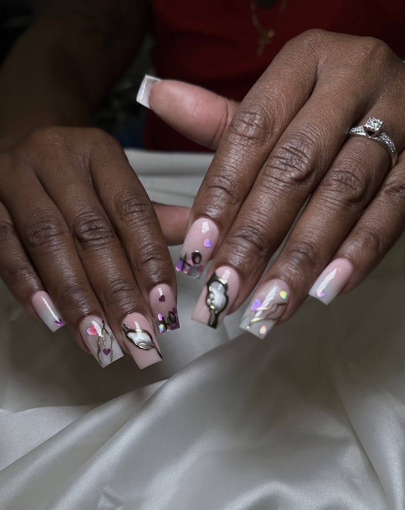 Nails Couture Of Holiday photo 3