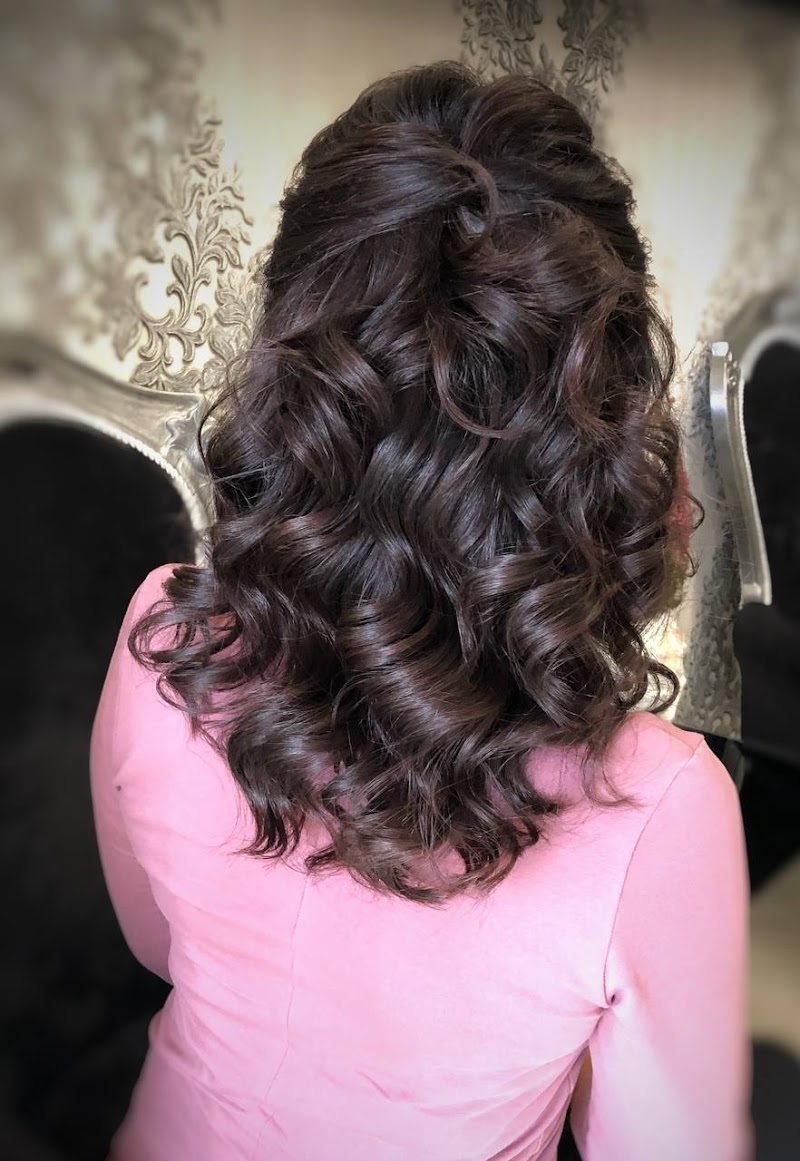 Anna Lefar Makeup & Hair photo 4
