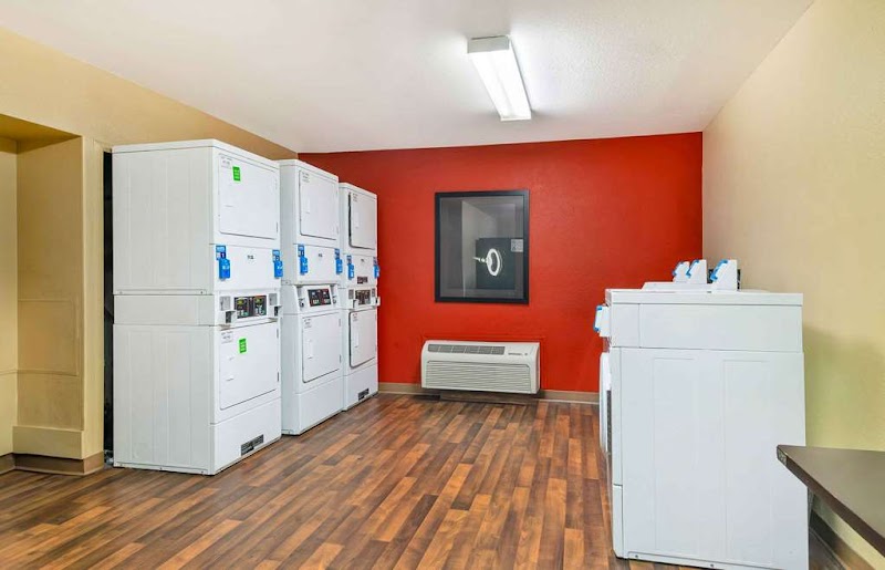 Extended Stay America Select Suites- Tampa - North - USF - Attractions photo 5