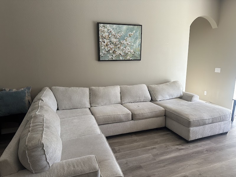 Pasco Furniture Outlet photo 4