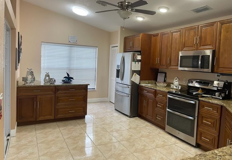 Mariner Group Home photo 2