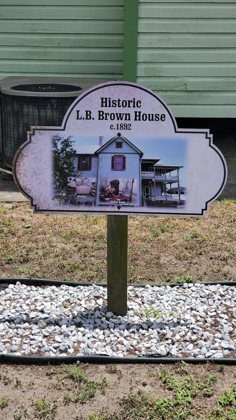 Historic L. B. Brown House Museum photo 2
