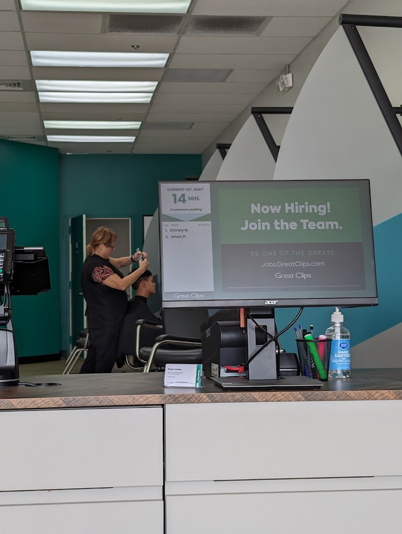 Great Clips photo 5