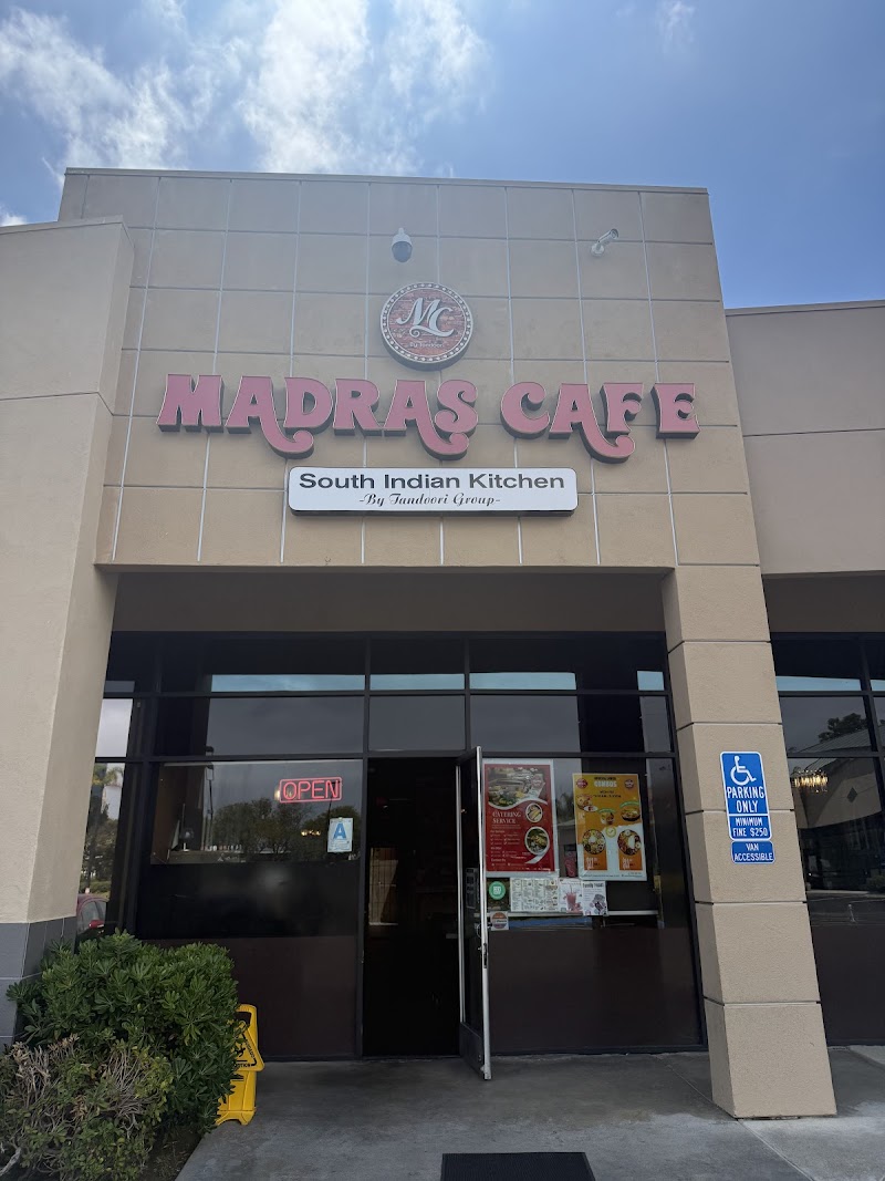 Madras Cafe Indian Restaurant & Catering photo 5