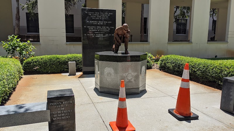 Indian River County Courthouse photo 5