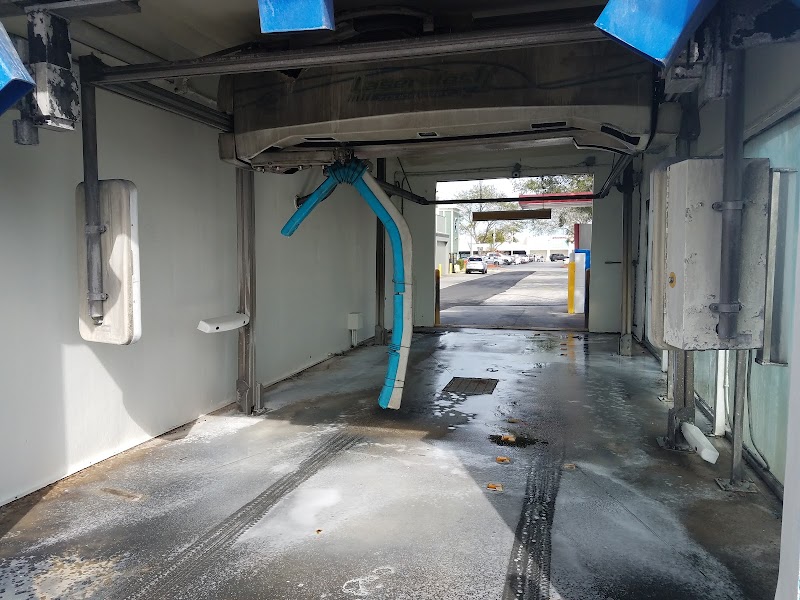 Curlew Car Wash 24/7 photo 2