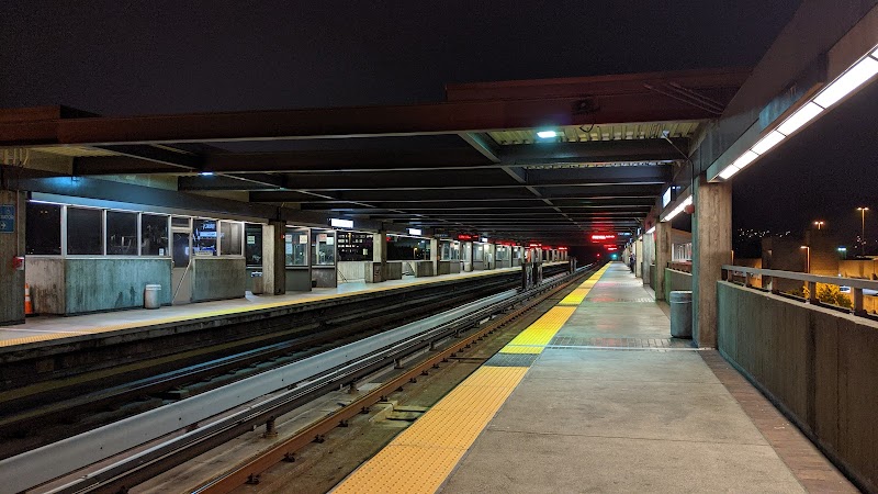 Daly City BART Station photo 3