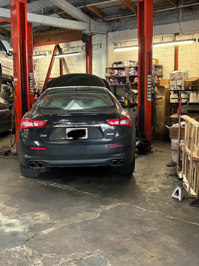 Berkeley Auto Repair Center photo 2