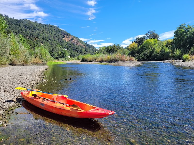 River's Edge Kayak & Canoe photo 2