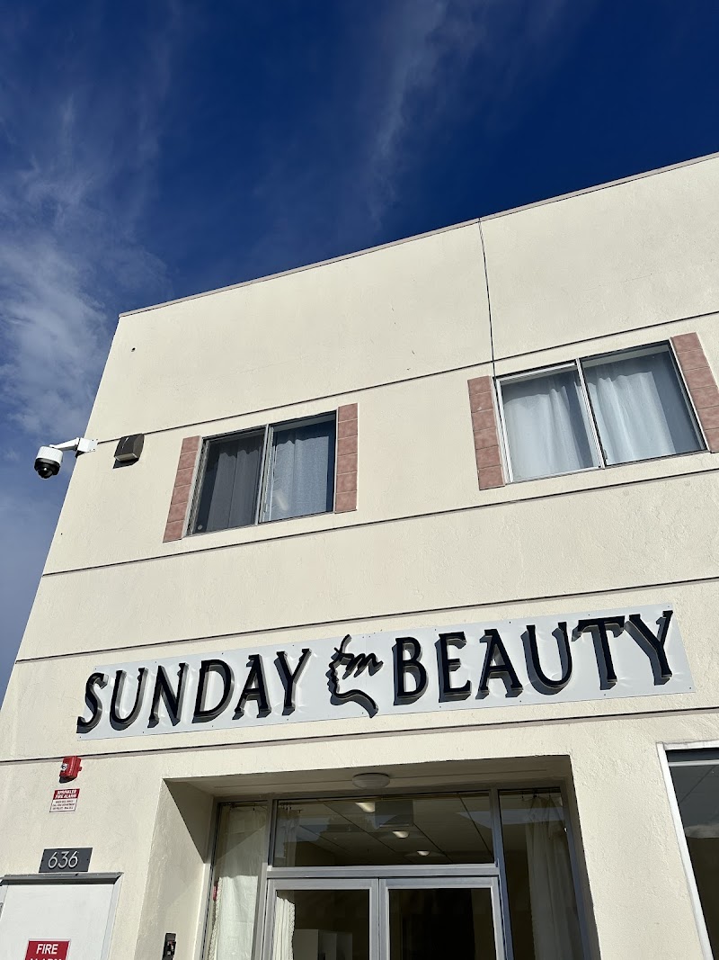 Sunday Beauty photo 3
