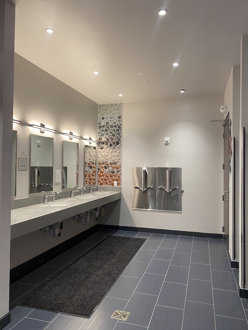 D'valley Luxury Spa & Bodywork LLC photo 3