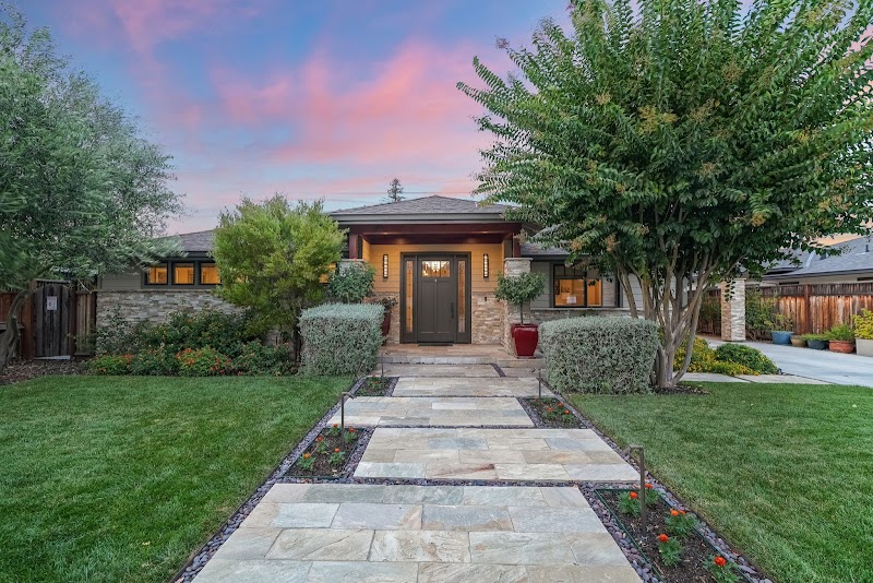 Photo of Darcey Arena I Casa Divina Real Estate I Top Campbell Reators