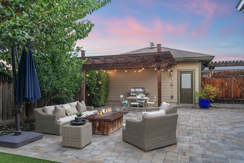Darcey Arena I Casa Divina Real Estate I Top Campbell Reators photo 5