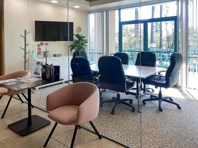 Regus photo 4