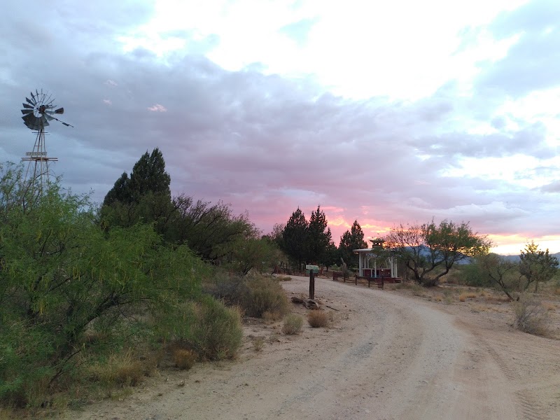 Whiz Bang Ranch photo 3