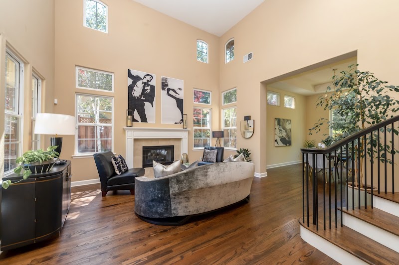 Susan Schall, Fabulous Properties, Park46 Real Estate photo 4