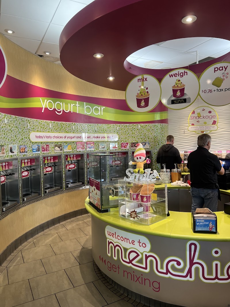 Menchie's Frozen Yogurt photo 3