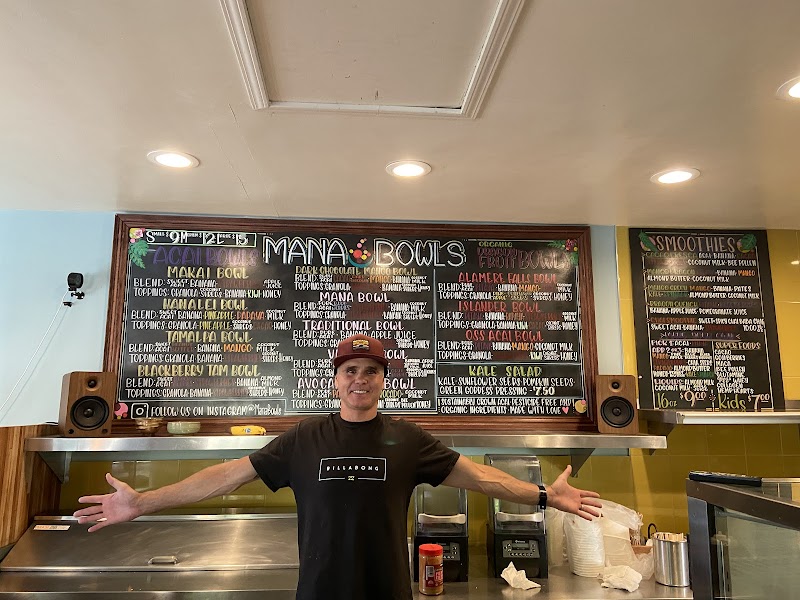 Mana Bowls Acai Cafe photo 3
