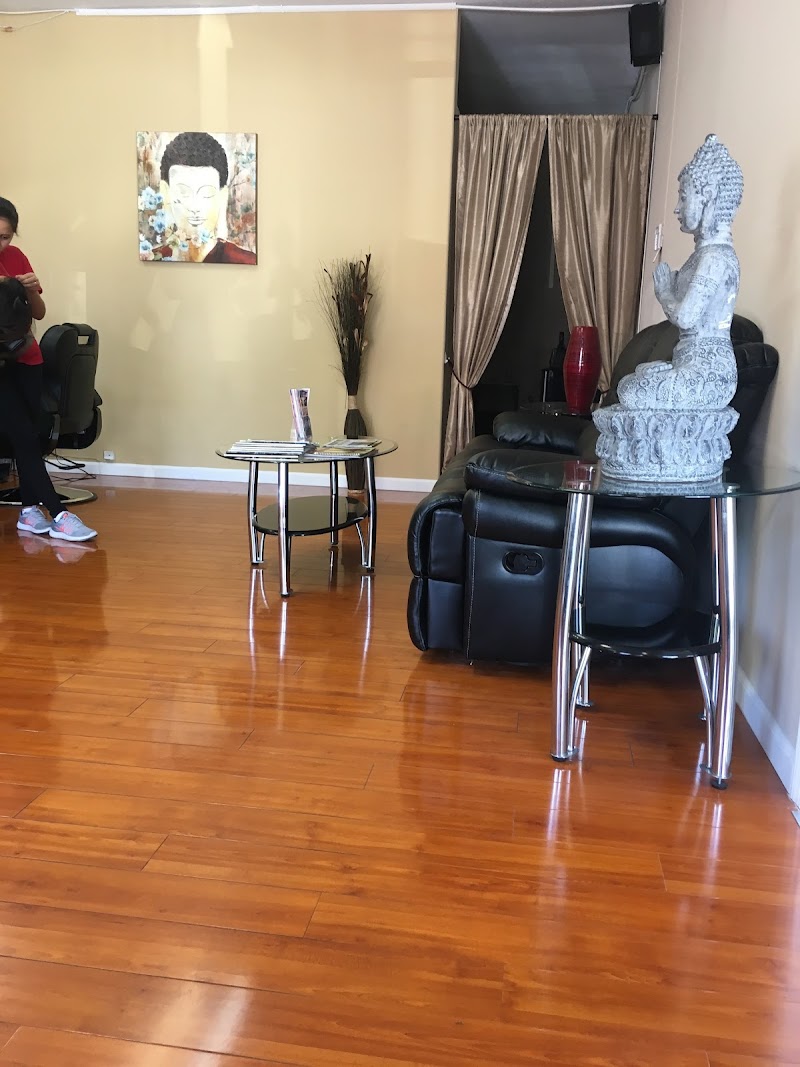 Pooja Threads & Beauty Salon photo 3
