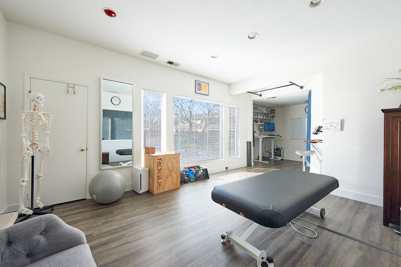 Pain & Performance Solutions: Julian Corwin, CSCS, CMT photo 2