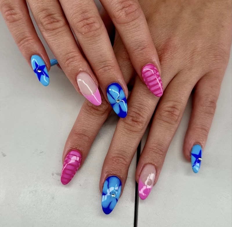 Angela Marie's Beauty Bar photo 2