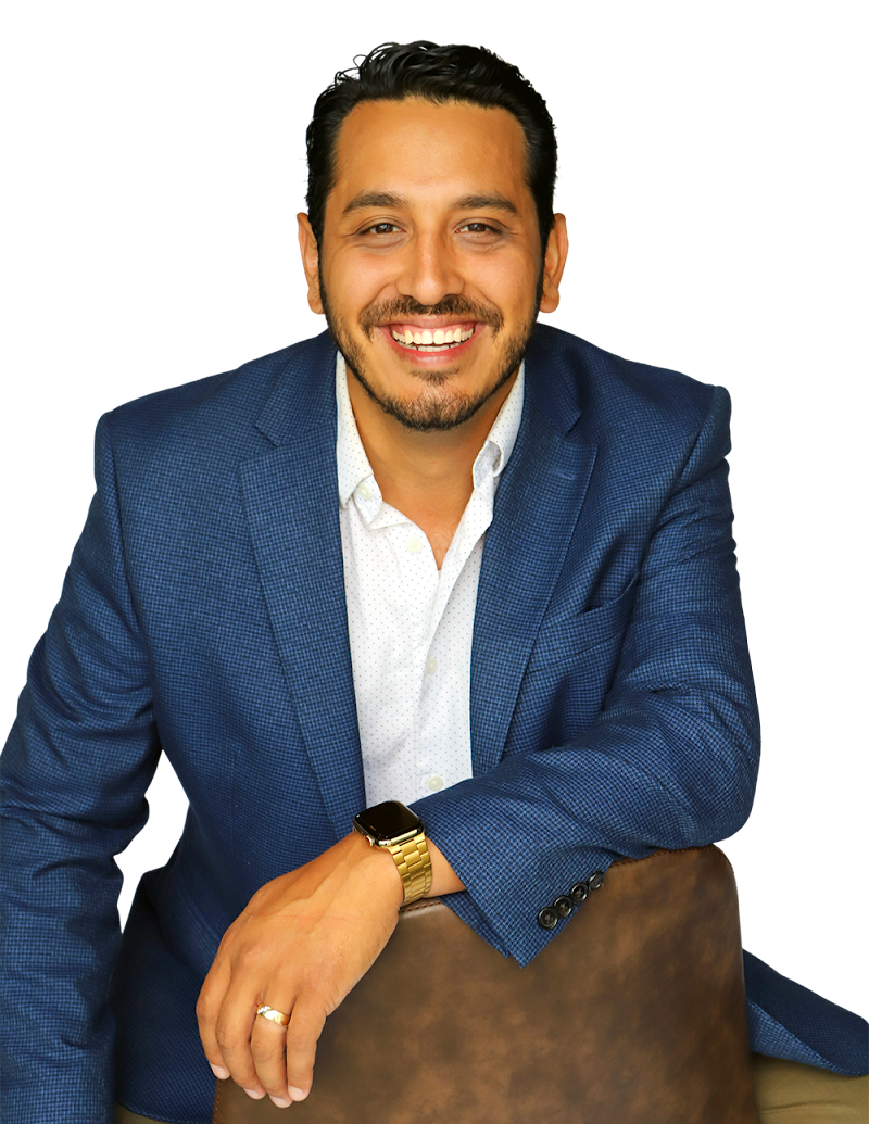 Photo of Simon Raya