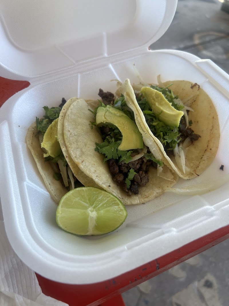 Tacos Y Frutas Lily’s photo 2