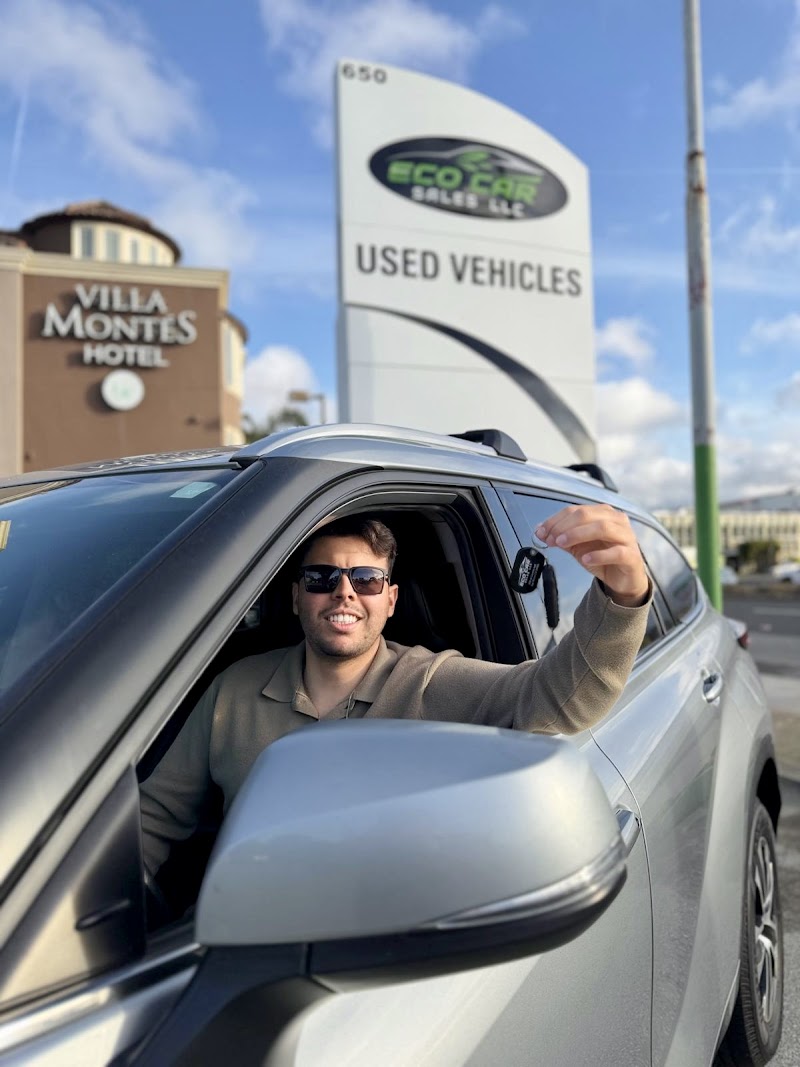 Eco Car Sales LLC photo 5