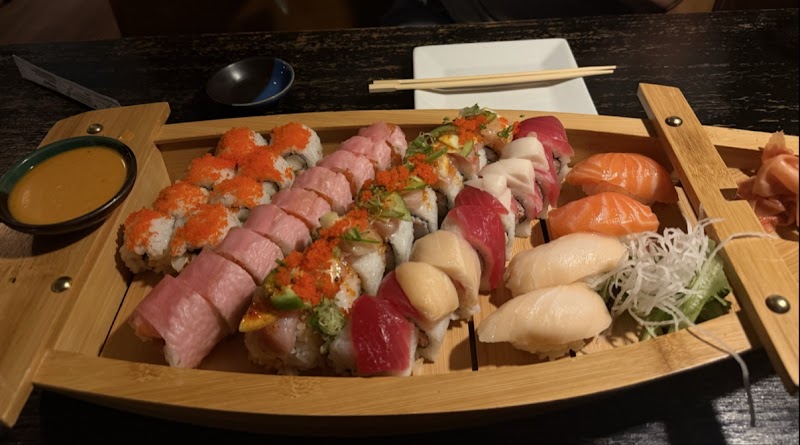 Bonsai Sushi photo 2