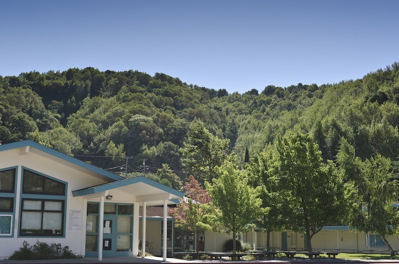 Photo of Manor Elementary School