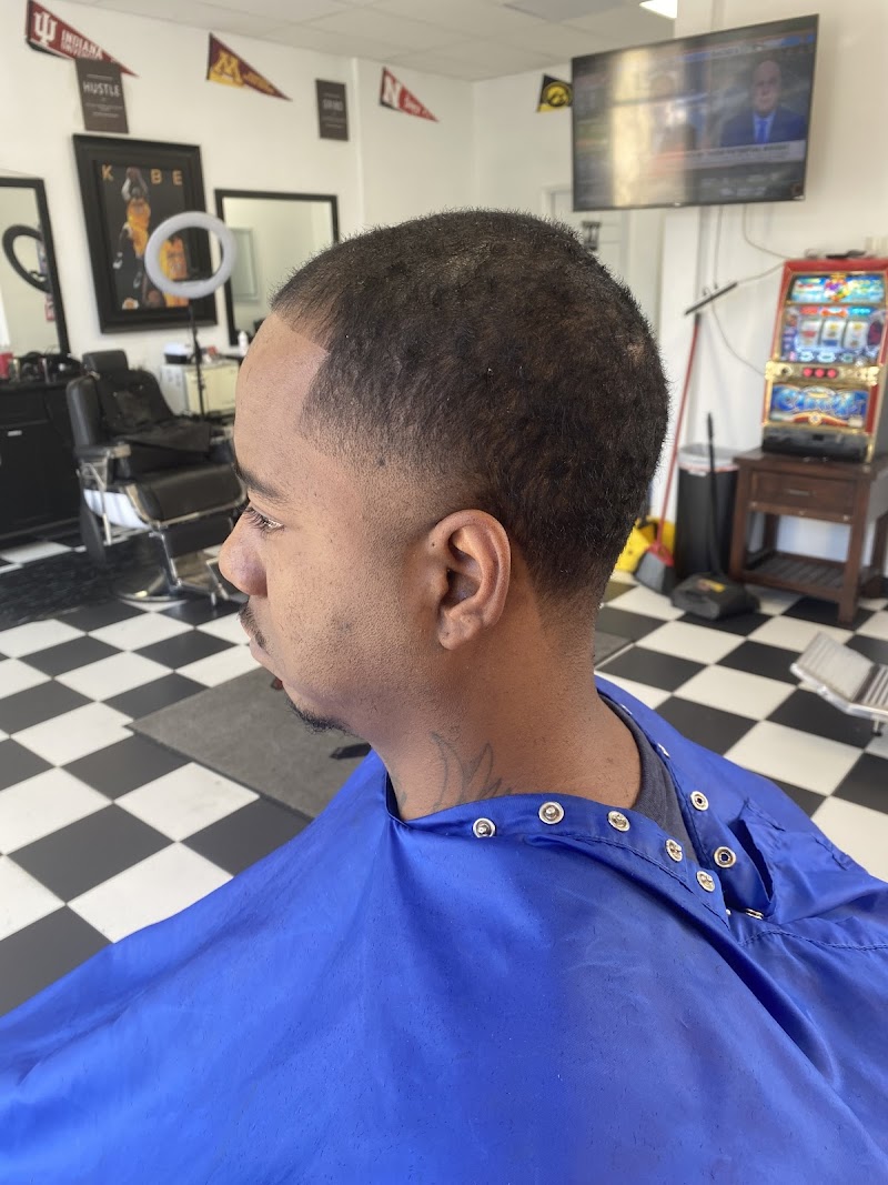 David Martinez Barber photo 3