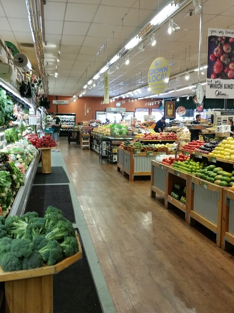 Oliver's Market - Cotati photo 5