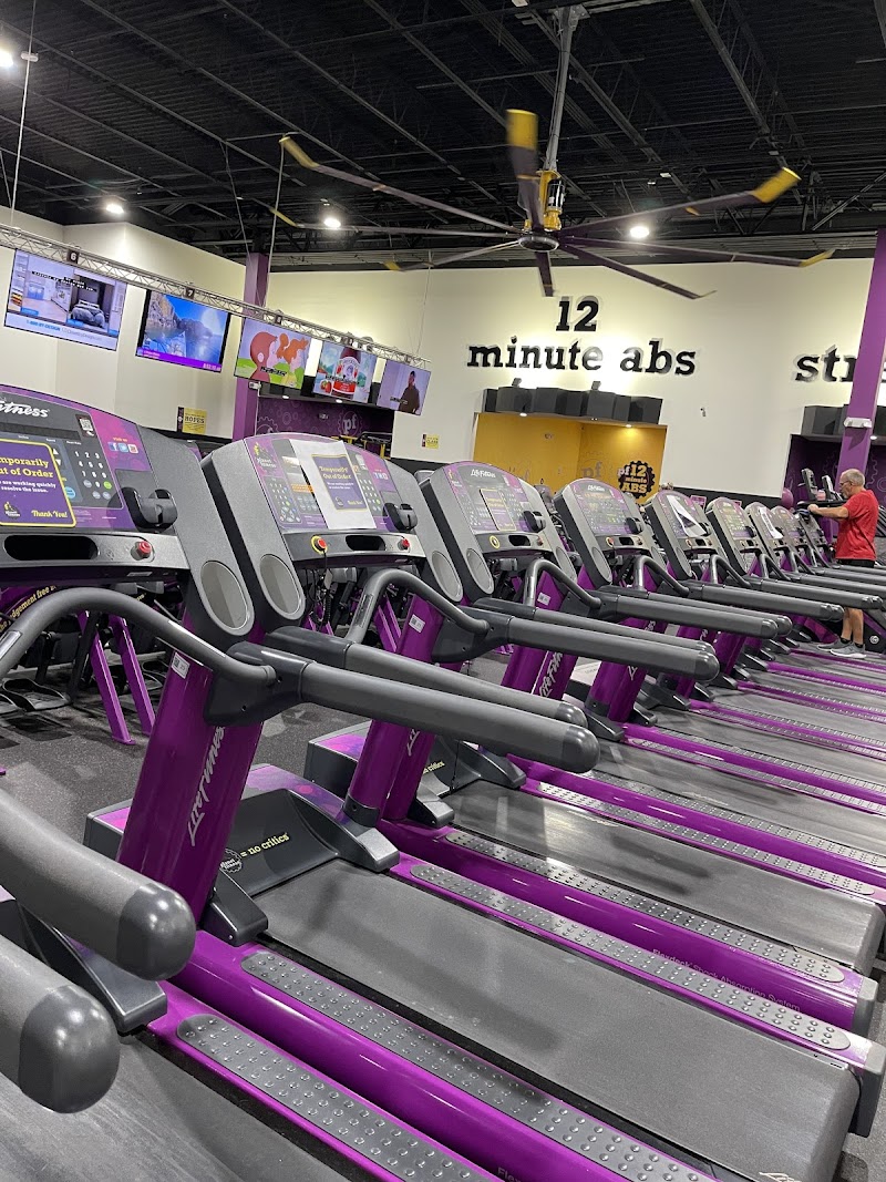 Planet Fitness photo 3