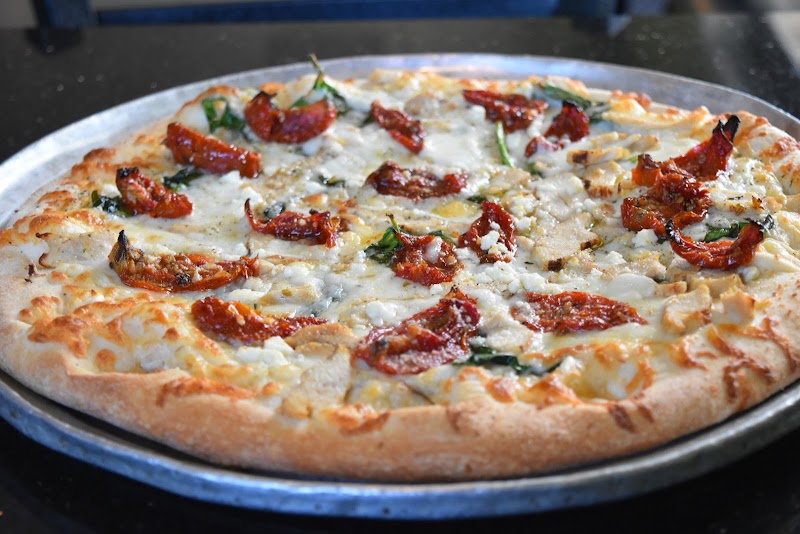 Cenario's Pizza of Vacaville photo 4