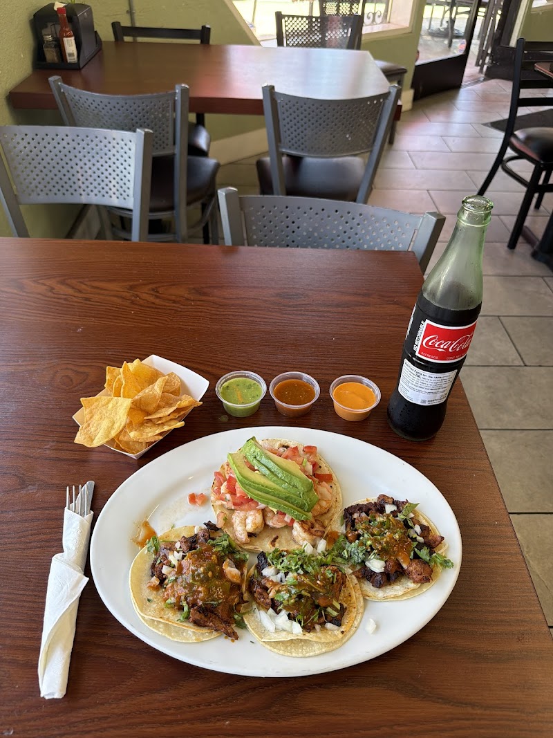 Taqueria Pacifica photo 3