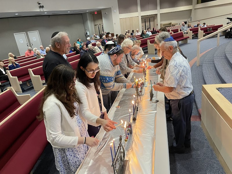 Temple Ahavat Shalom photo 3