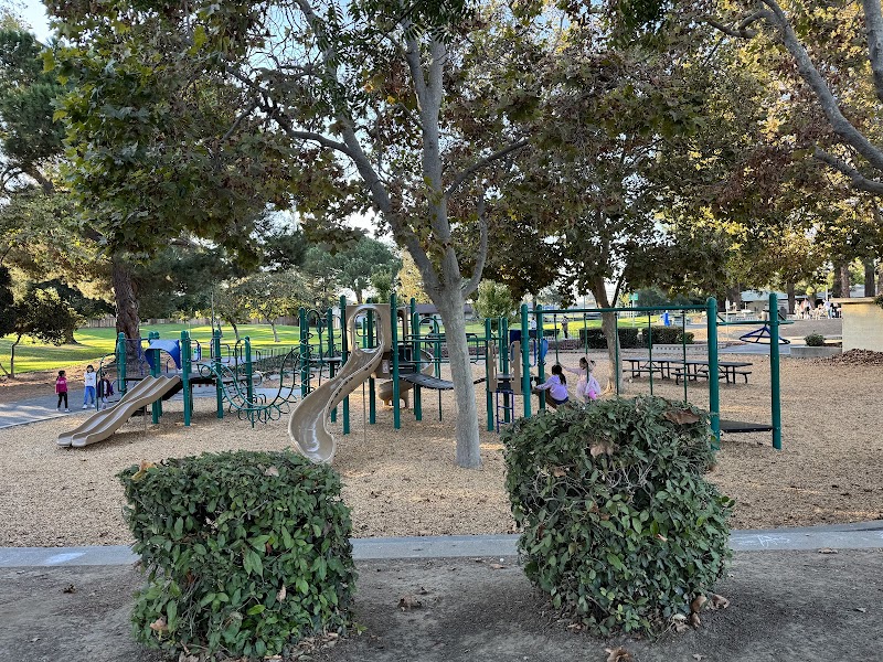 Portal Park photo 2