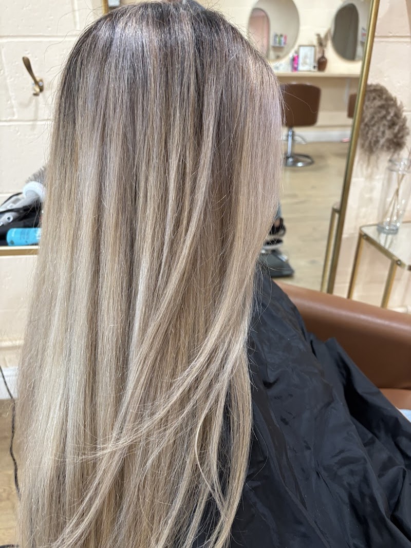 Mellhairstyles_ photo 2