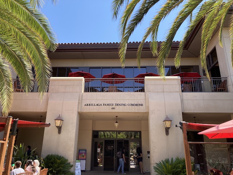 Arillaga Family Dining Commons photo 4