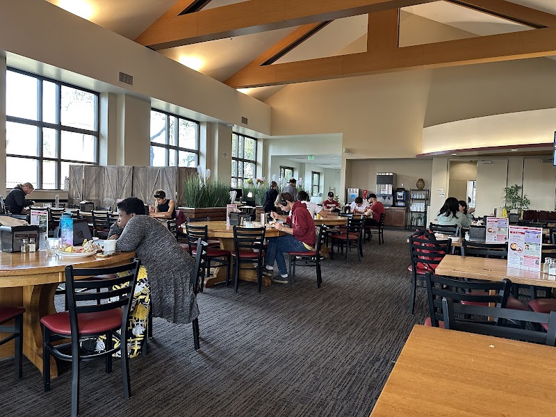 Photo of Arillaga Family Dining Commons (AFDC)