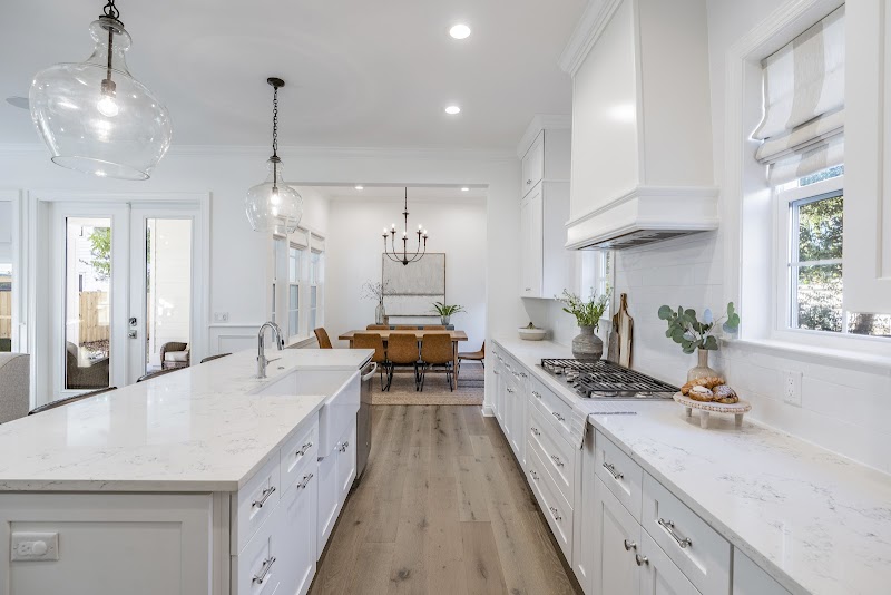 RE/MAX Realty Unlimited photo 4