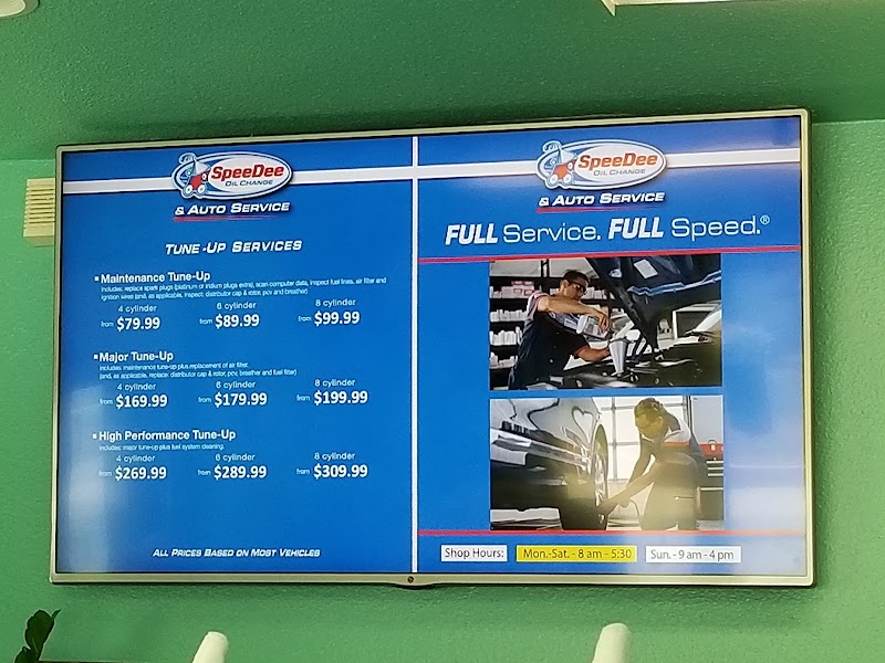 SpeeDee Oil Change & Auto Service photo 4