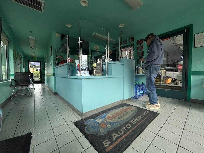 SpeeDee Oil Change & Auto Service photo 2