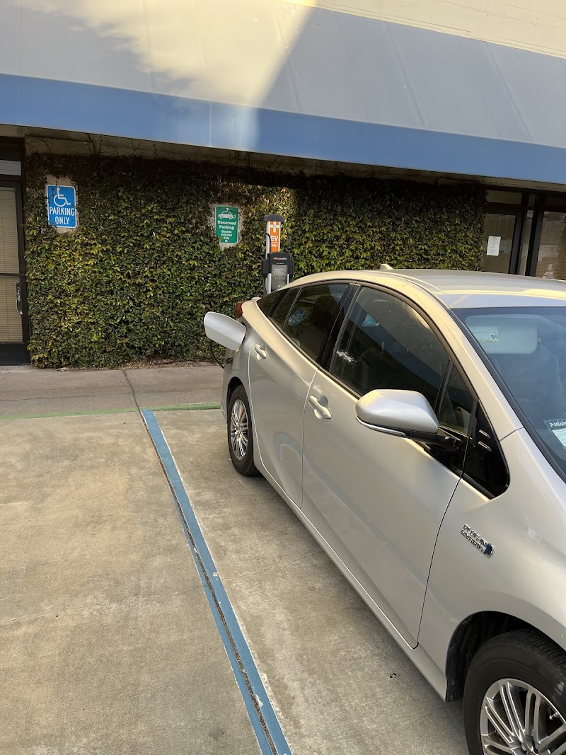 ChargePoint Charging Station photo 2
